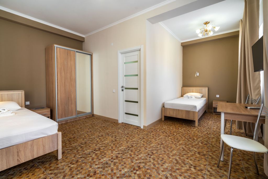 Мамайка Резиденс — Двухместный номер с 2 отдельными кроватями стандарт