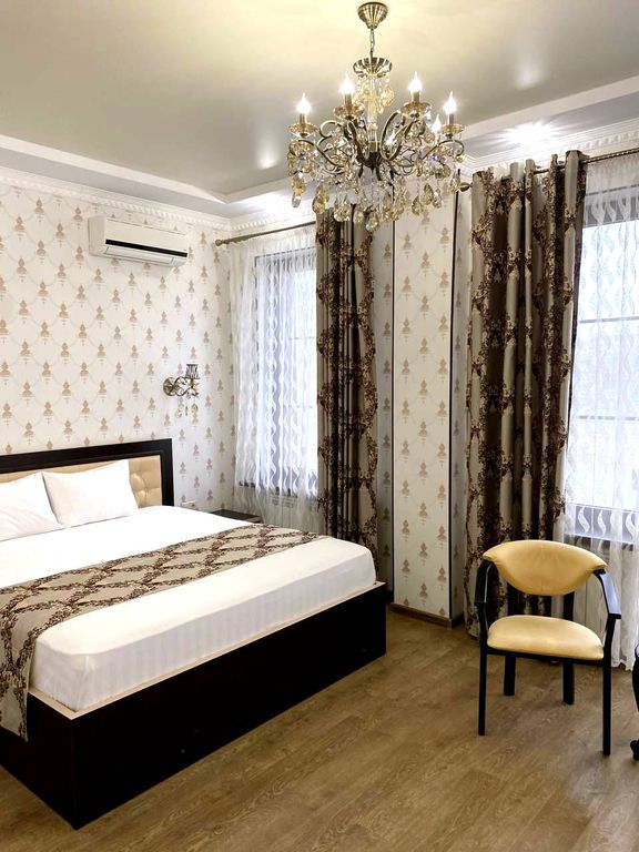 Империал — Двухместный номер с 1 кроватью стандарт с видом на город