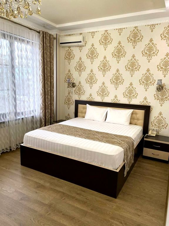 Империал — Семейный номер улучшенный с видом на город