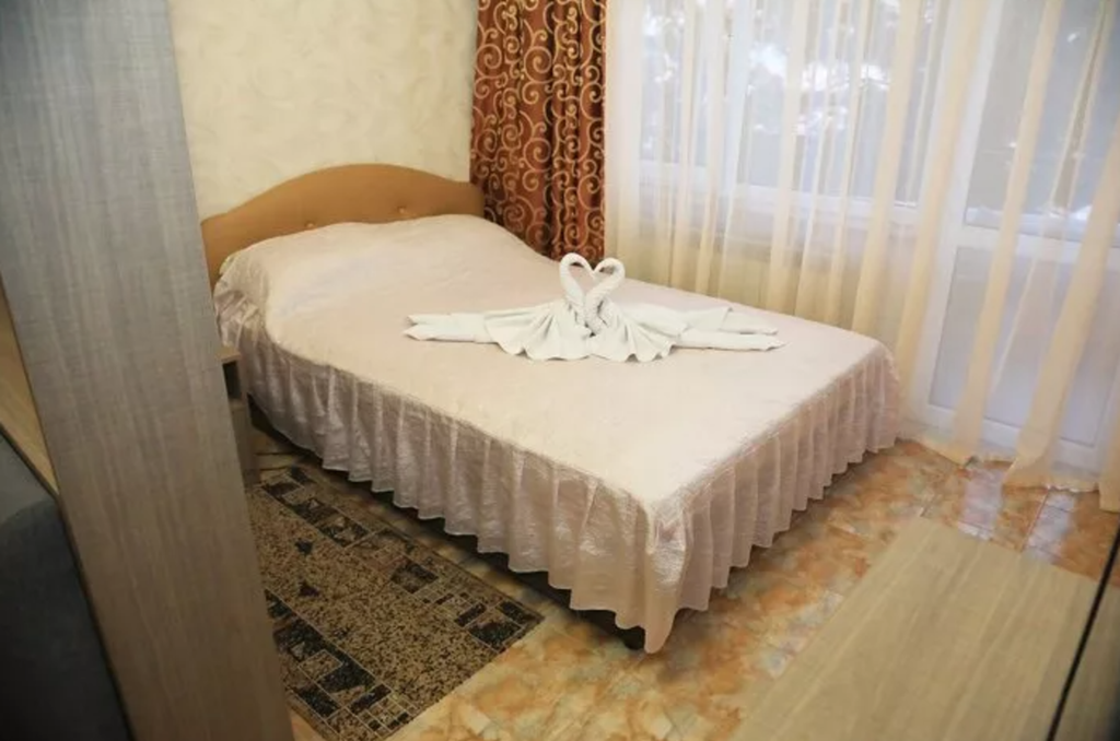 Лидия — Трёхместный номер полулюкс