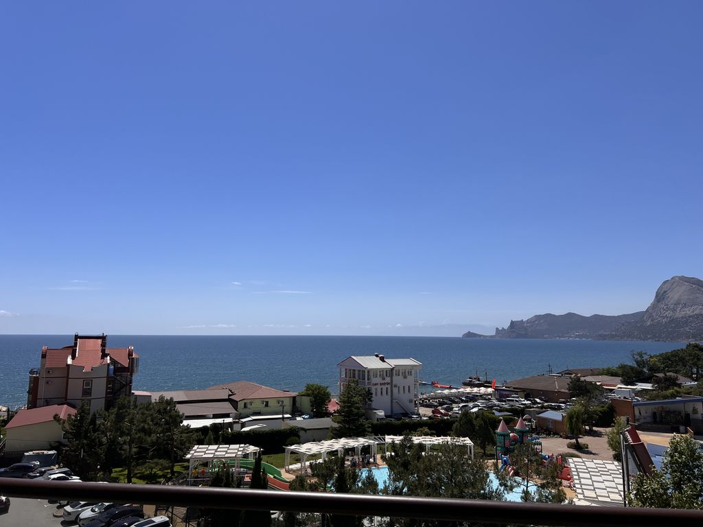 Атлас & СПА — Четырёхместный номер Люкс Море