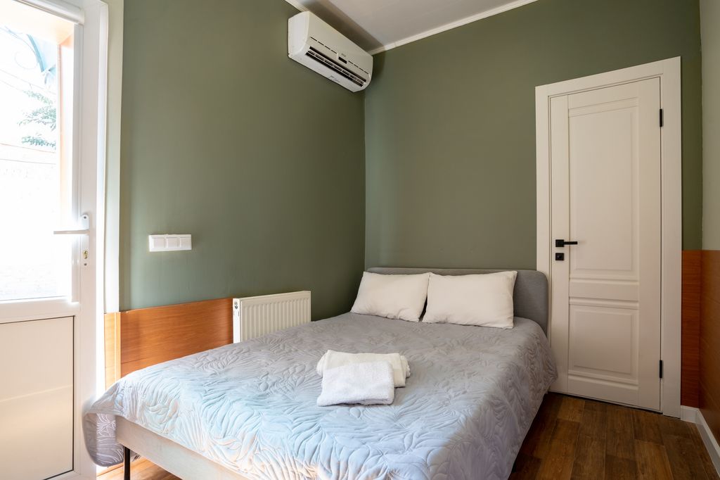 Сказка — Двухместный номер с 1 кроватью эконом класса с одной кроватью