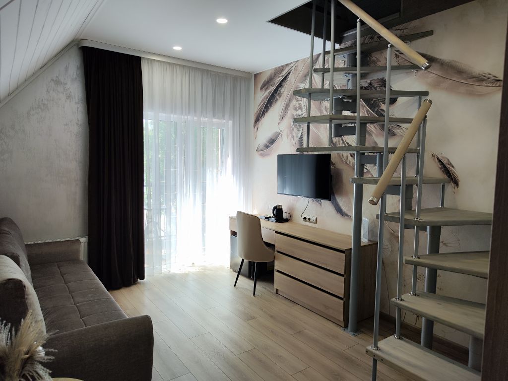 WestWind — Четырёхместный номер улучшенный