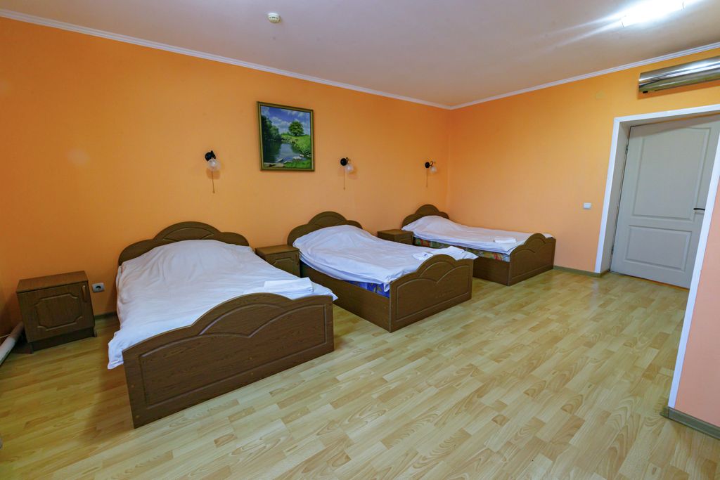 Мотель Мясоедовский — Трёхместный номер эконом