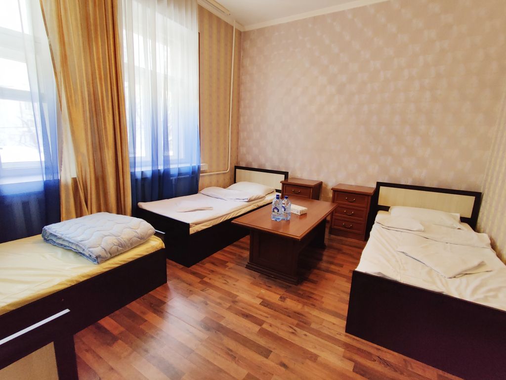 На Бульваре — Многоместный мужской номер 4х местный мужский номер с сан.узлом