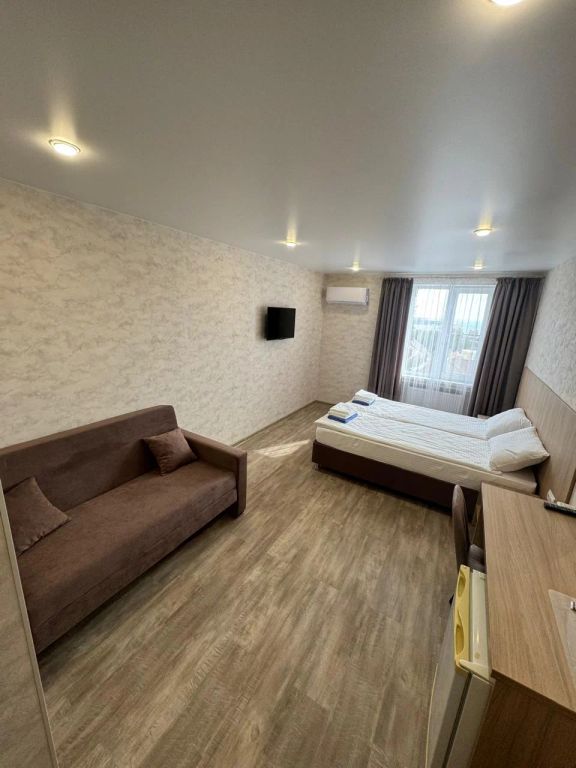 Жемчужина 23 — Четырёхместный номер Четырехместный номер комфорт без балкона