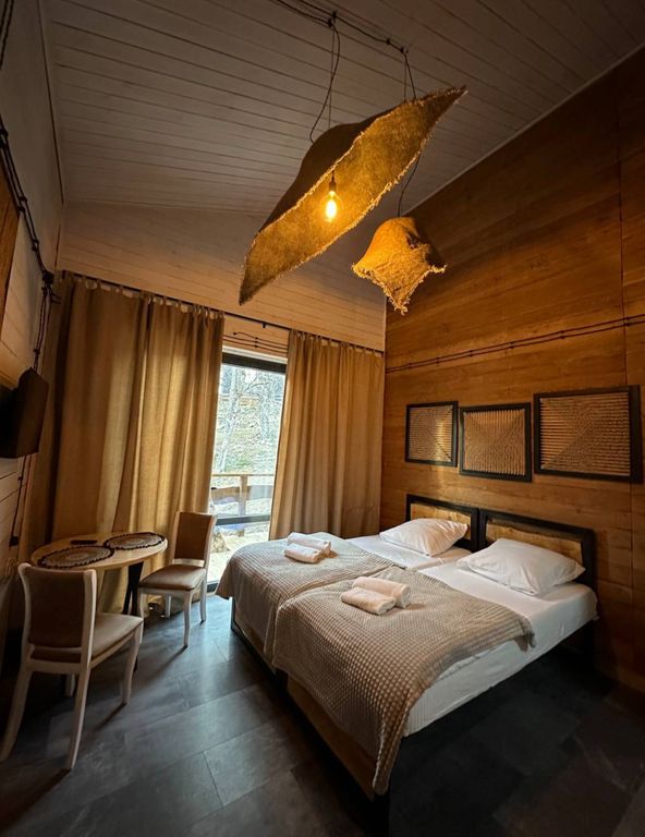 Tishina — Двухместный номер с 2 отдельными кроватями Нити