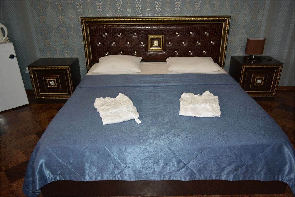 Гостевой дворец Ника — Четырёхместный номер Делюкс