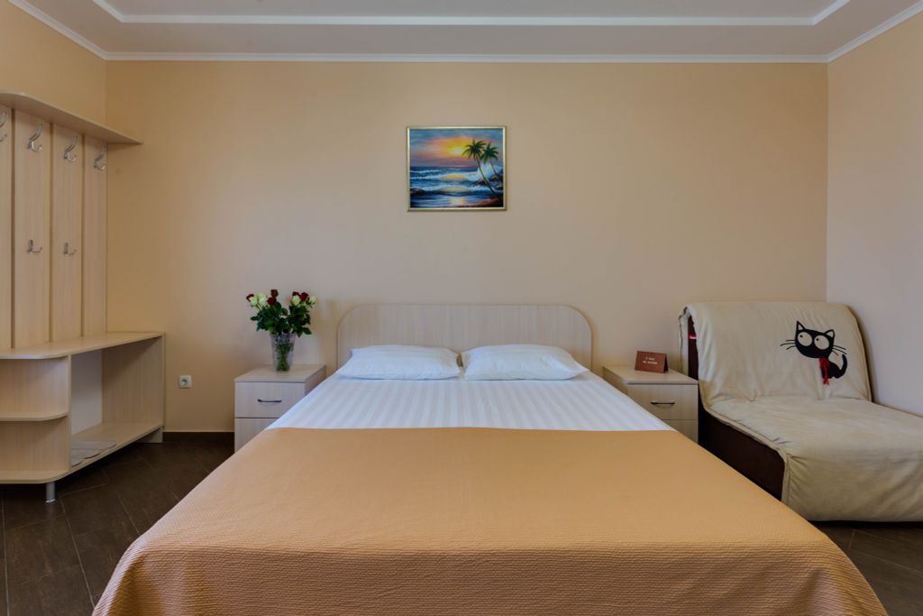 Злата — Трёхместный номер комфорт