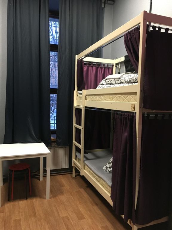 Good Night Rooms & Hostel — Многоместный смешанный номер эконом (душ/туалет общий)