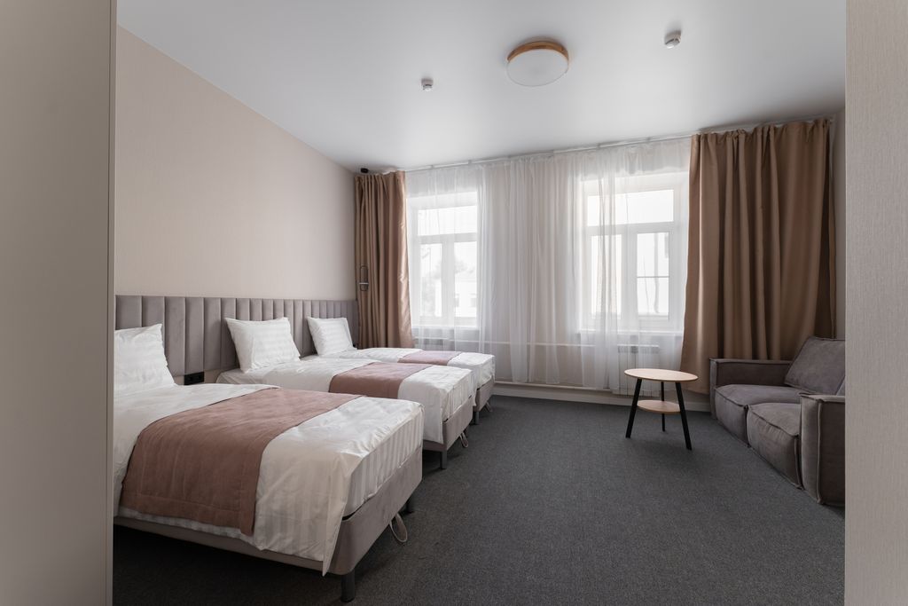 АйТи — Семейный номер люкс