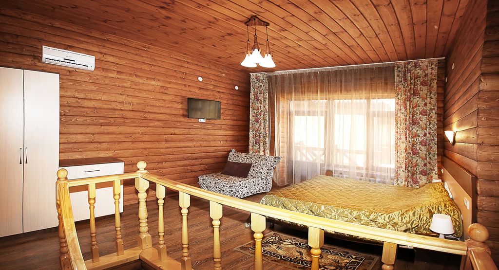 Изумрудный — Семейный номер Двухэтажный таунхаус, Домашний корпус