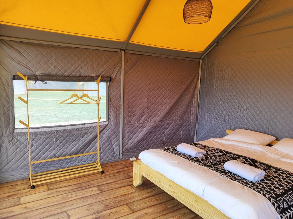 10 БогоВ — Сафари-тент Уют для двоих