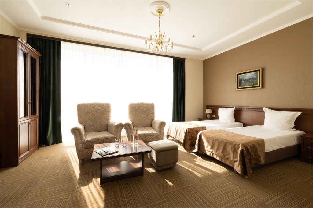 Essenin — Двухместный номер с 2 отдельными кроватями Стандартный номер (TWIN)