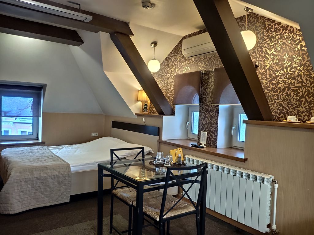 Домино — Двухместный номер с 1 кроватью полулюкс