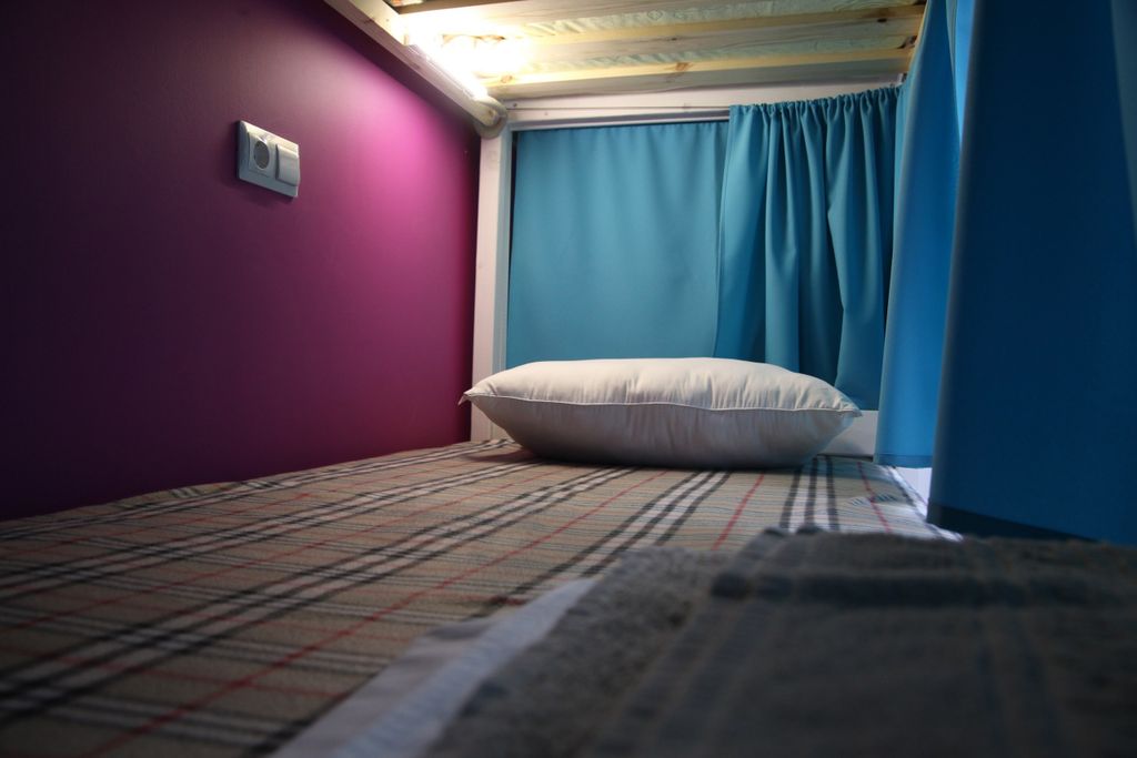 Гагарин — Многоместный смешанный номер эконом (душ/туалет общий)