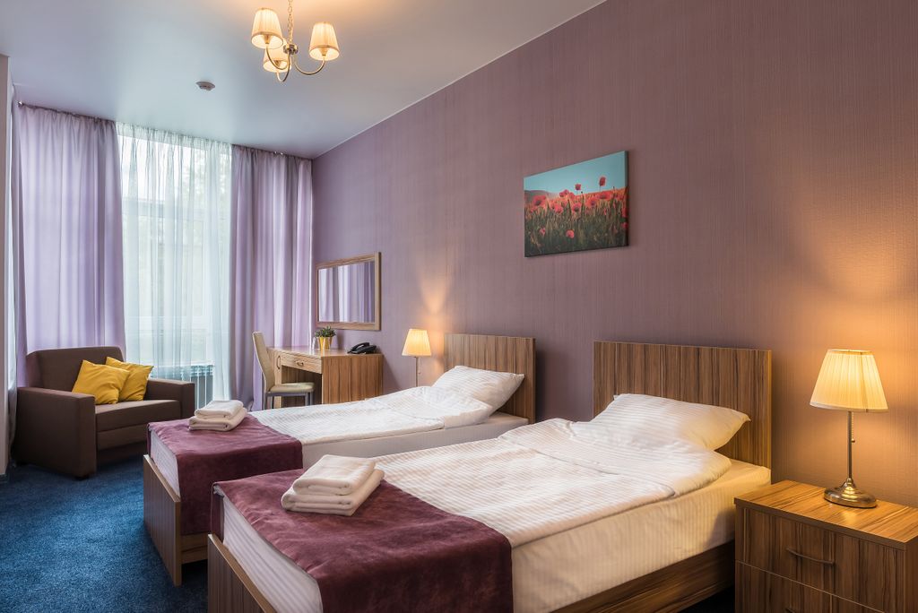 Tessa — Двухместный номер с 2 отдельными кроватями повышенной комфортности с завтраком