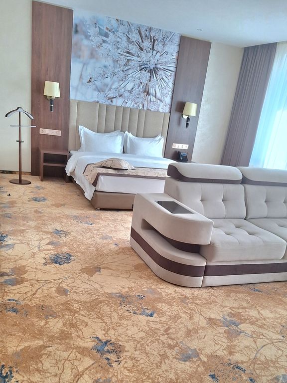 Мираж — Двухместный номер с 1 кроватью полулюкс