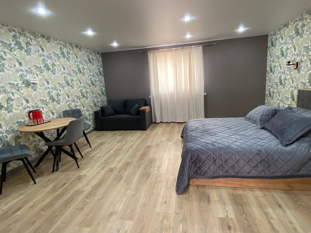 Волга — Трёхместный номер улучшенный номер