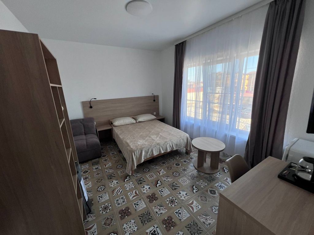 Жемчужина — Трёхместный номер стандарт