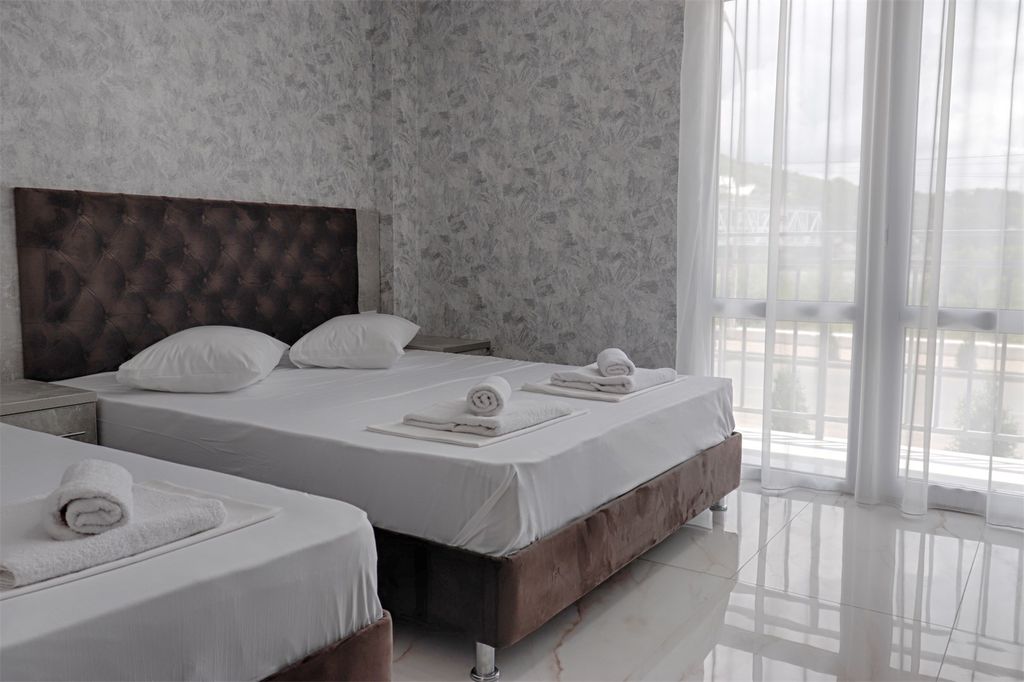 Элиф Элит — Семейный номер стандарт с балконом