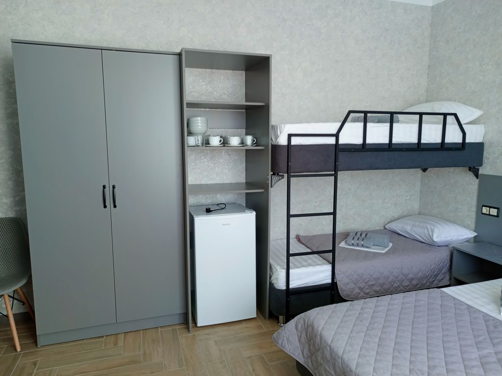 Елена — Четырёхместный номер стандарт