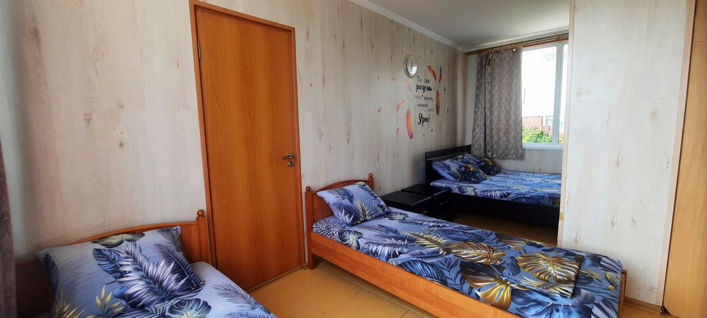 Дубовая роща — Семейный номер 6ти местная, 2х комнатная мансарда с видом на море