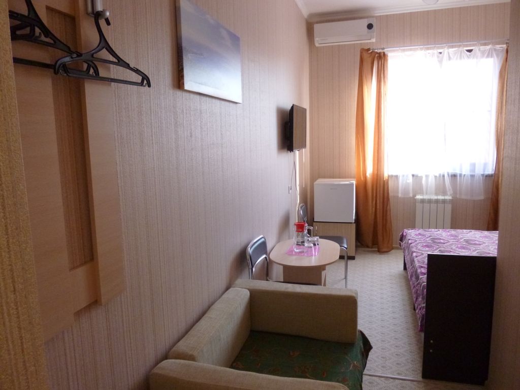 Здравствуй, Геленджик — Трёхместный номер стандарт