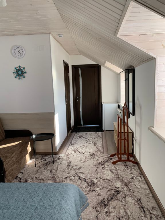 "На Шмидта" — Трёхместный номер семейный номер (западный)