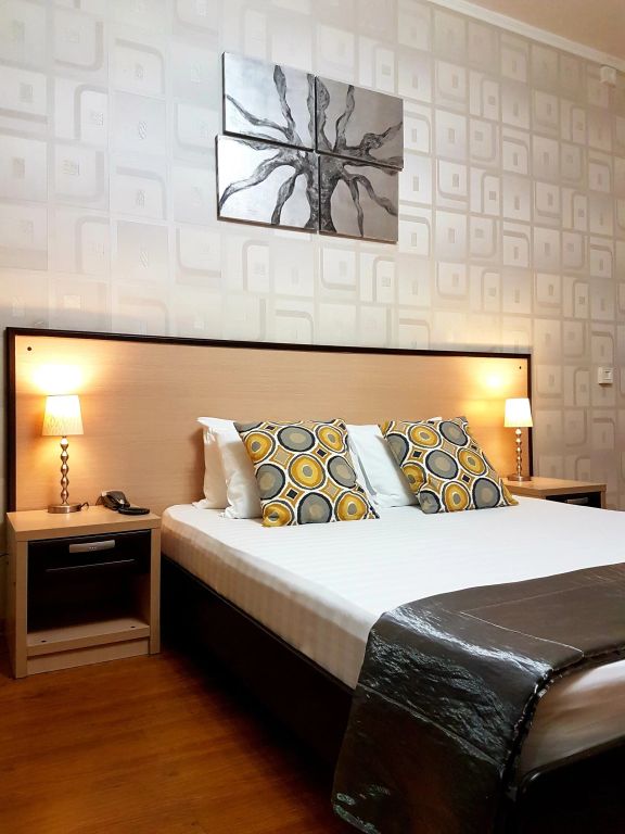 Арт отель — Четырёхместный номер Комфорт Улучшенный