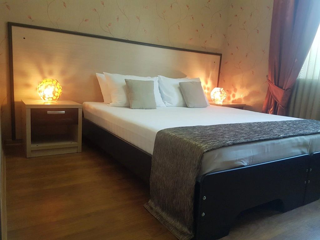 Арт отель — Четырёхместный номер комфорт улучшенный 2-х комнатный