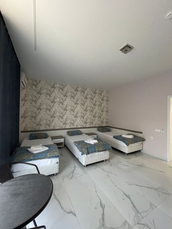 Лунный Свет — Семейный номер трехместный с раздельными кроватями