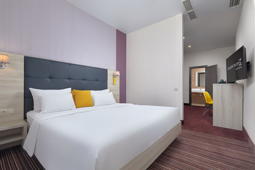 Golden Tulip Krasnodar — Двухместный номер с 1 кроватью делюкс