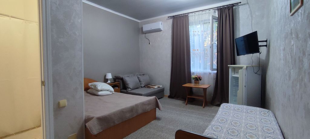 Розовый Сад — Четырёхместный номер стандарт