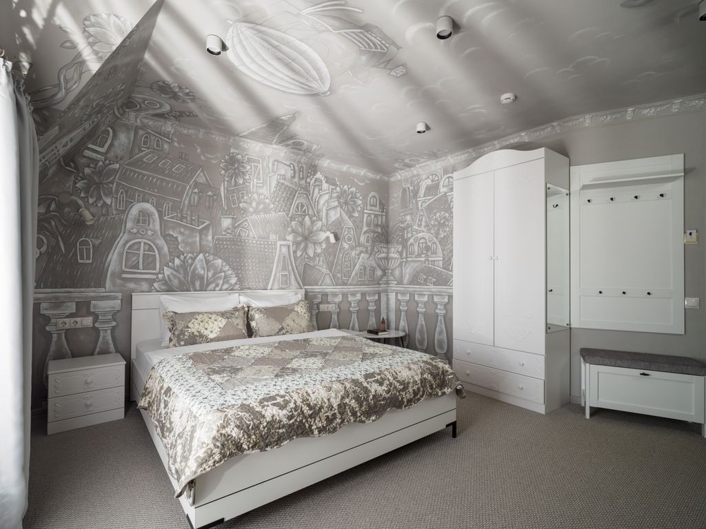 ArtBarin — Трёхместный номер улучшенный Сказочный город