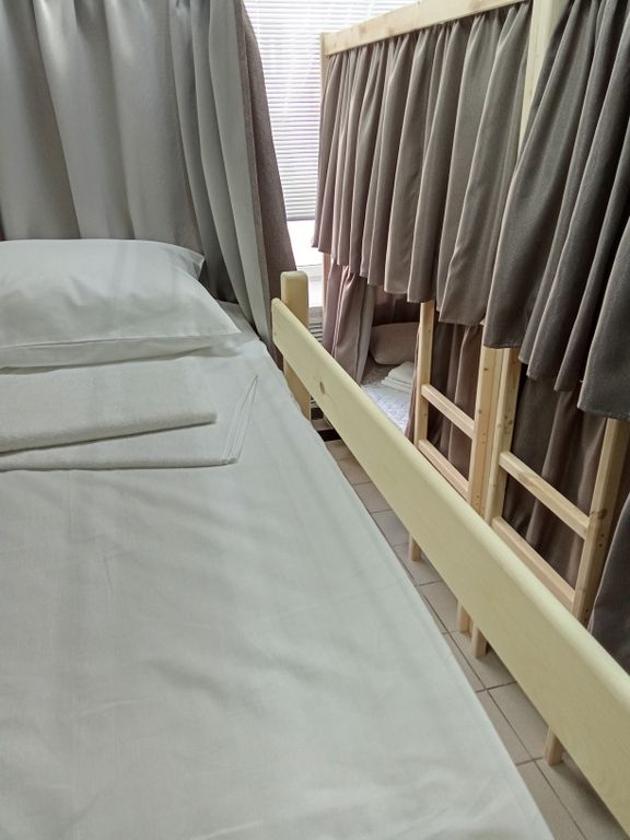 ЯРхостел — Многоместный мужской номер шестиместный