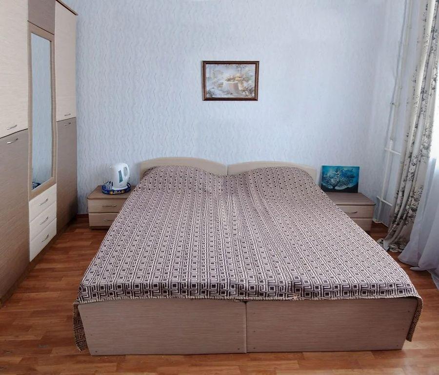 Три Сосны — Двухместный номер с 2 отдельными кроватями стандарт