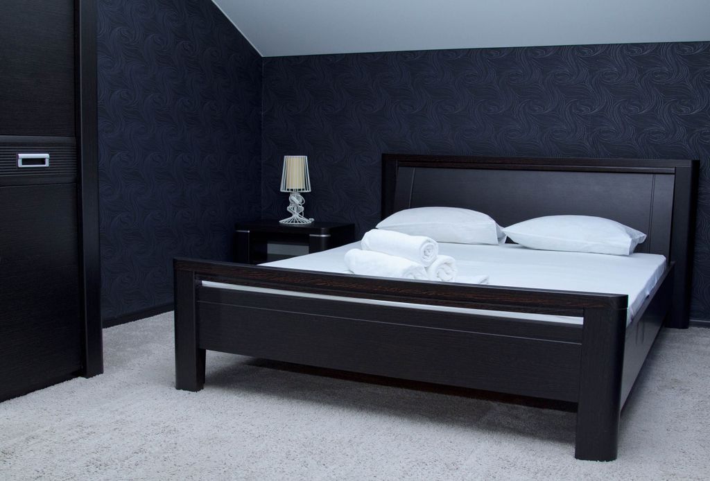 Винтаж — Трёхместный номер стандарт 2-х комнатный с кухней, балконом, видом на озеро, бассейн, лес