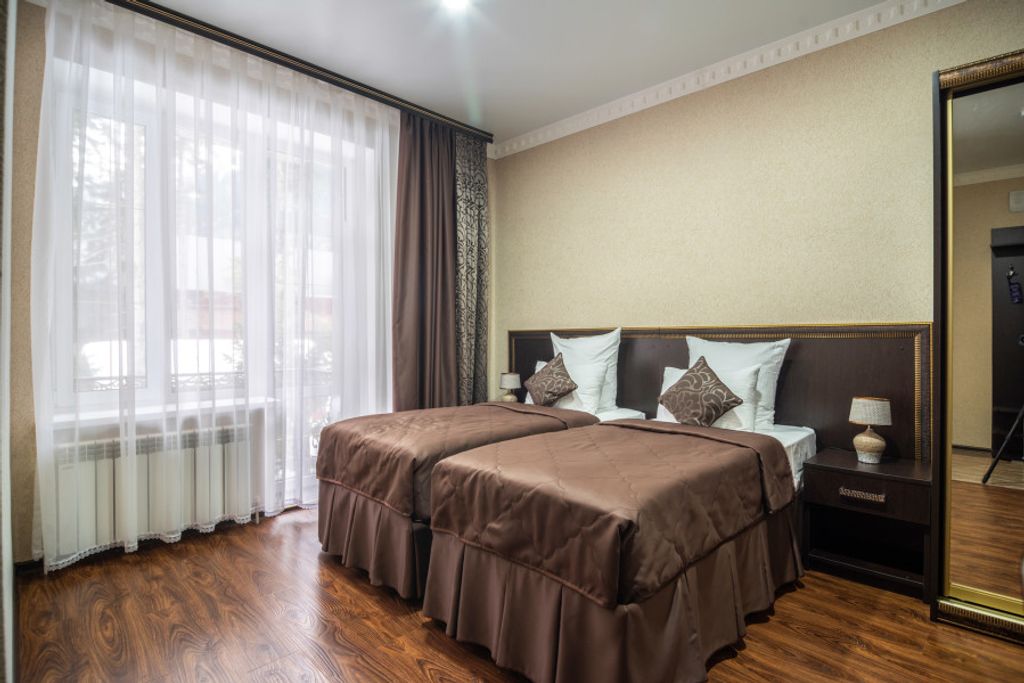 Таурух — Двухместный номер с 2 отдельными кроватями Стандарт с балконом