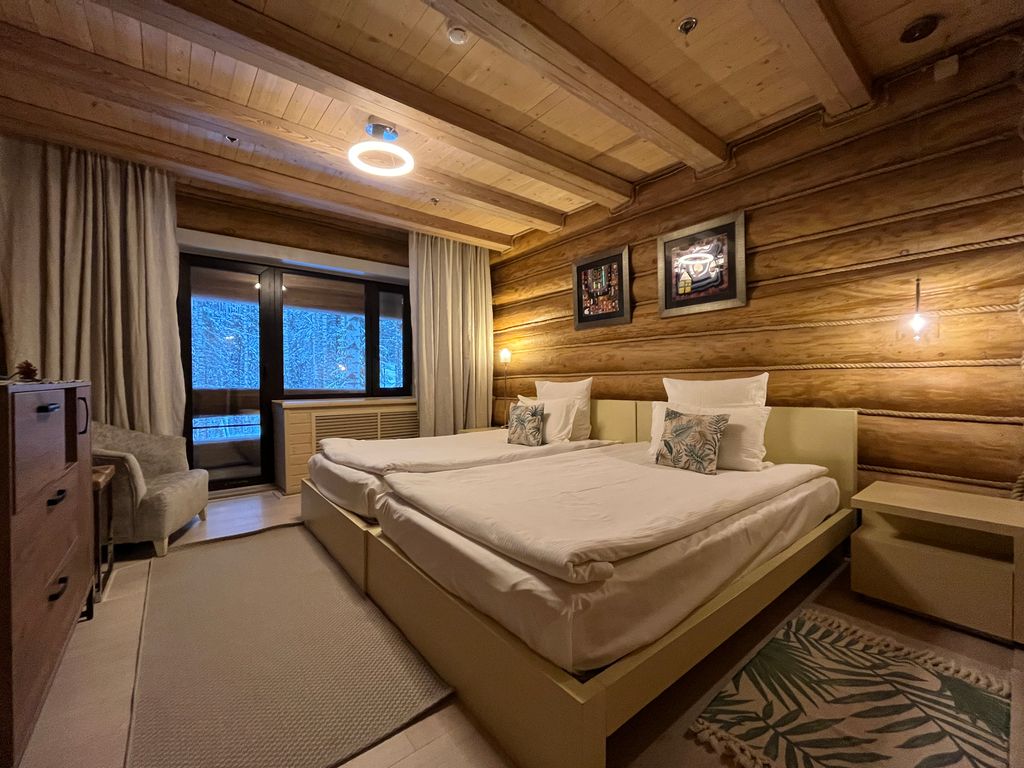 Романов Лес — Двухместный номер с 2 отдельными кроватями Оригинал