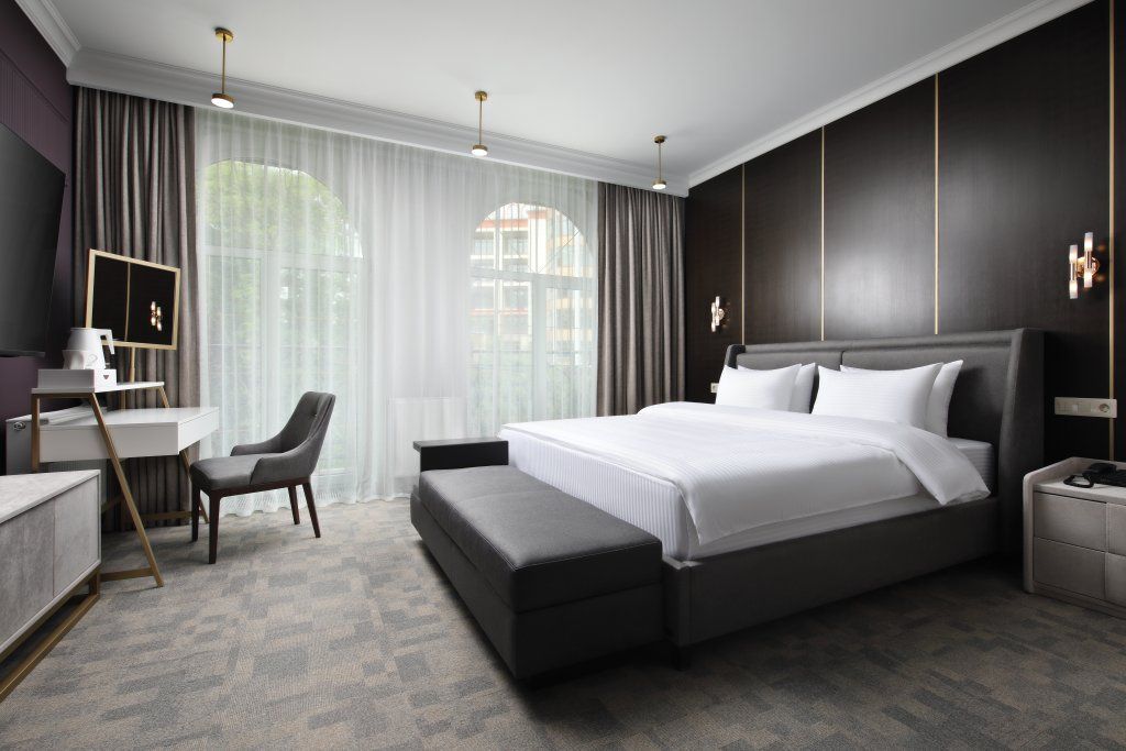 Астория — Двухместный номер с 1 кроватью стандарт плюс