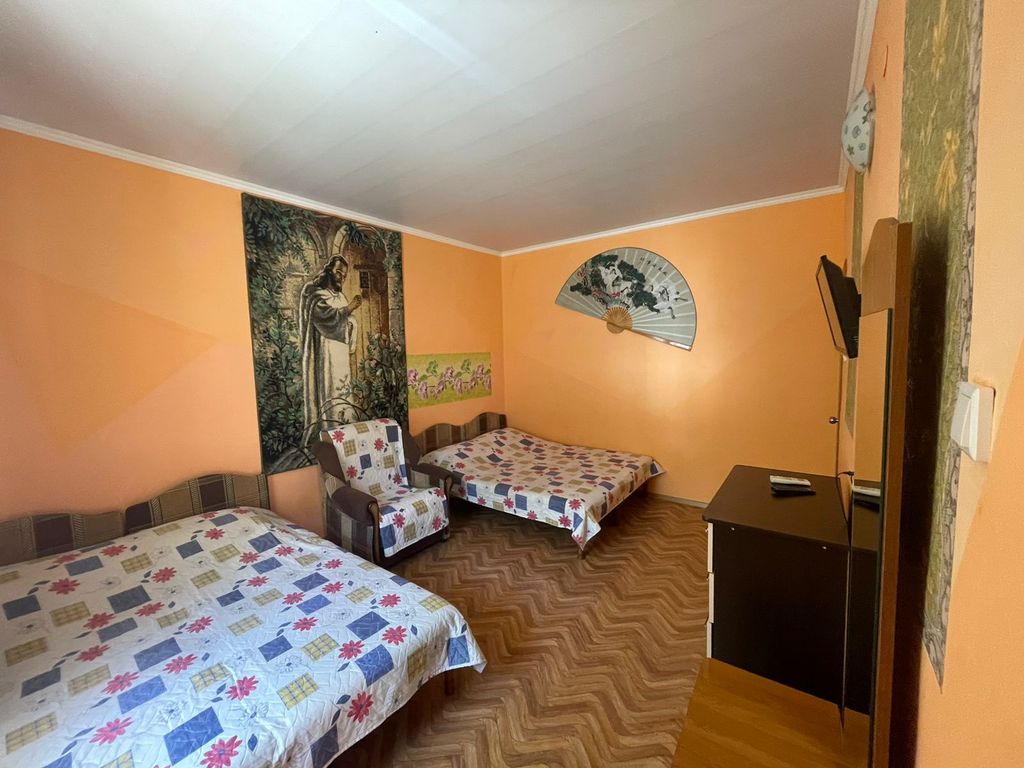 У Натальи — Семейный номер Комната 6