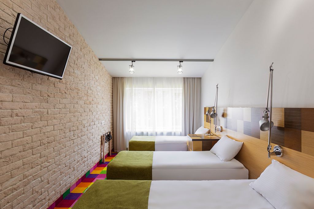 СпектрСити Таганская — Трёхместный номер Стандарт Плюс с 3 кроватями