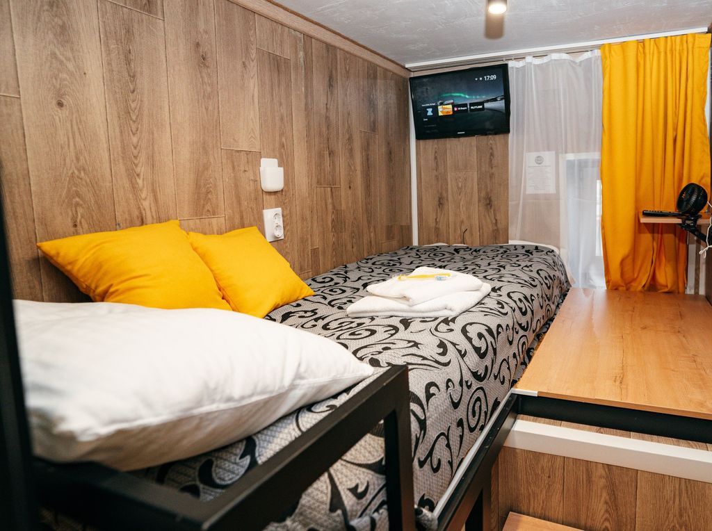 Вацлав — Двухместный номер с 2 отдельными кроватями улучшенный