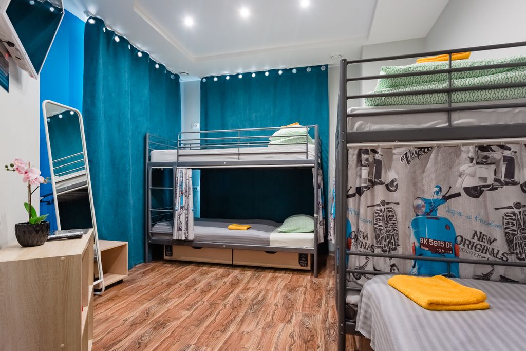 Кислород — Многоместный смешанный номер женский 5-местный №5