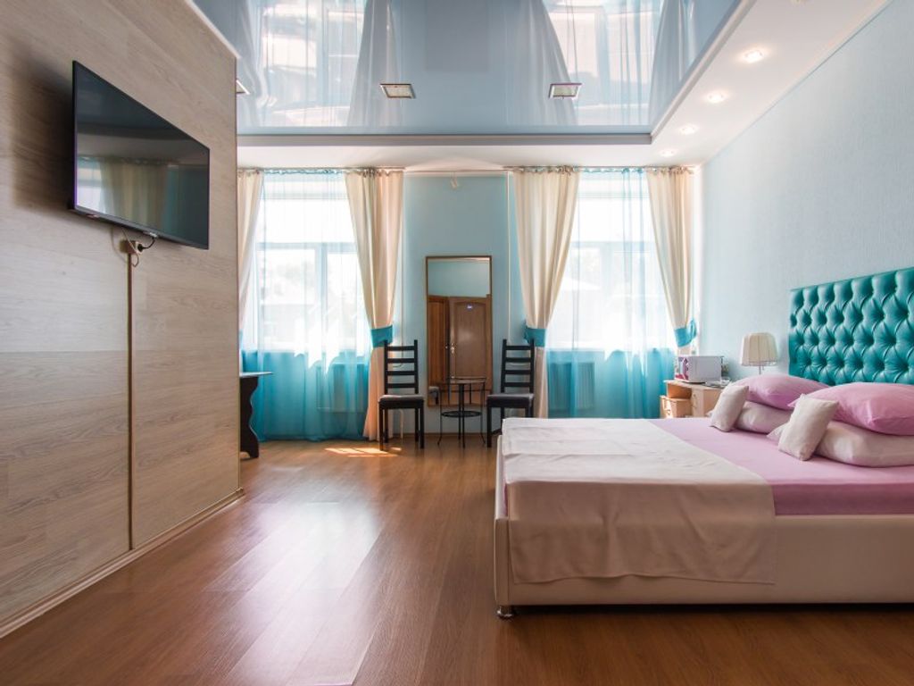 Бизнес Турист — Четырёхместный номер улучшенный