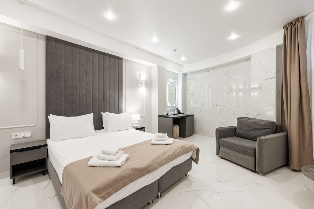 Грейс Лазурь — Трёхместный номер Стандарт без окна с доп местом