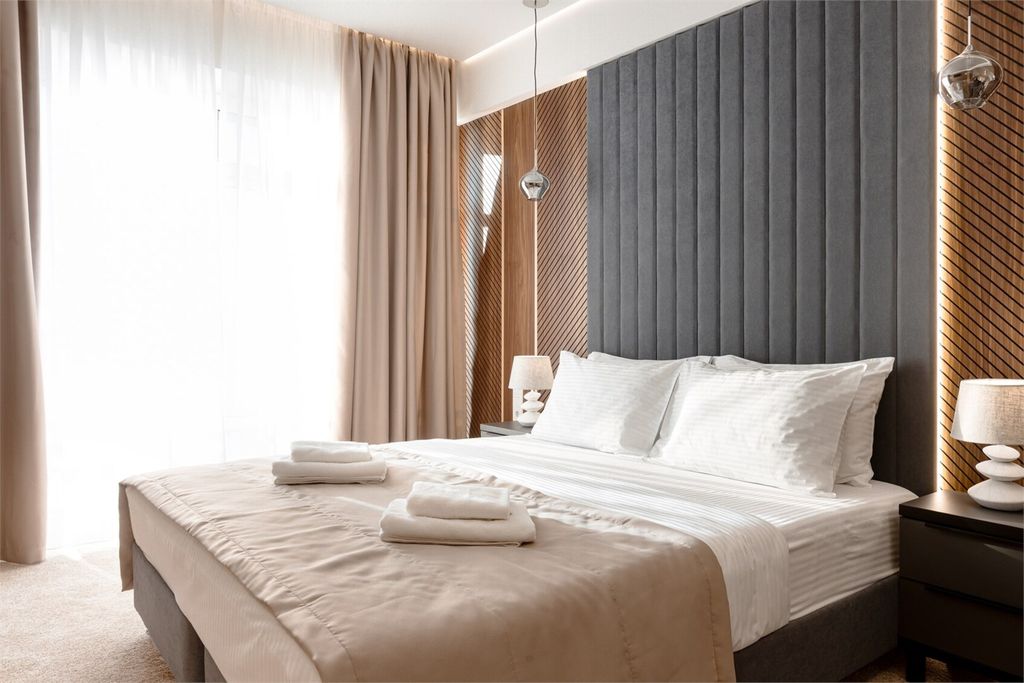 Грейс Лазурь — Стандарт с балконом