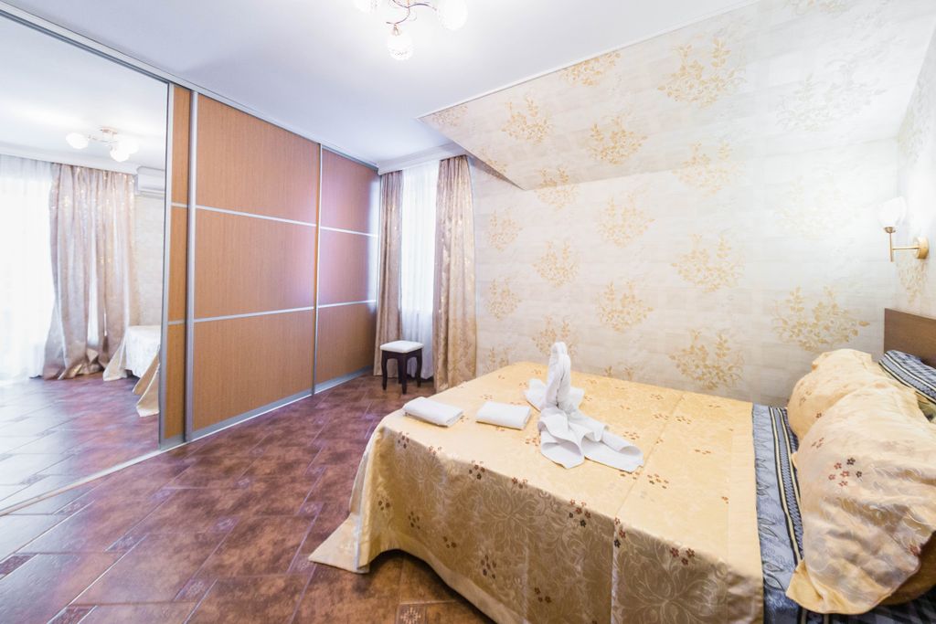 Тихий — Четырёхместный номер улучшенный