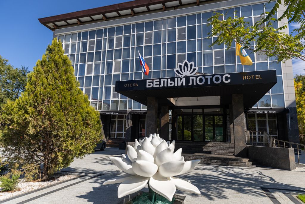 Белый лотос — Двухместный номер с 1 кроватью двухкомнатный